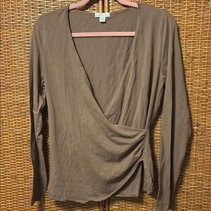 Garnet Hill brown Long Sleeve Wrap top size M EUC NOT catherine malandrino
